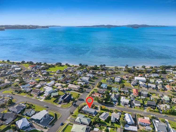 1 Hinemoa Place Snells Beach_17
