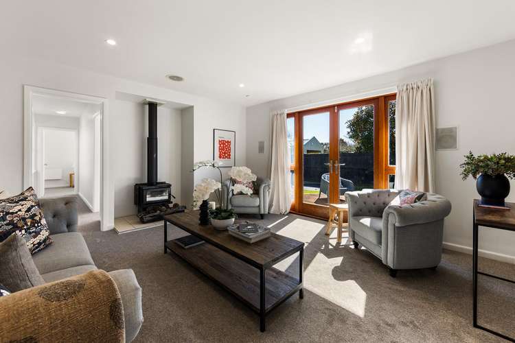 1/303 Burwood Road Burwood_5