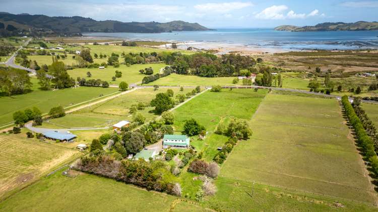 Jacaranda Lodge, 3195 Tiki Road Coromandel_20