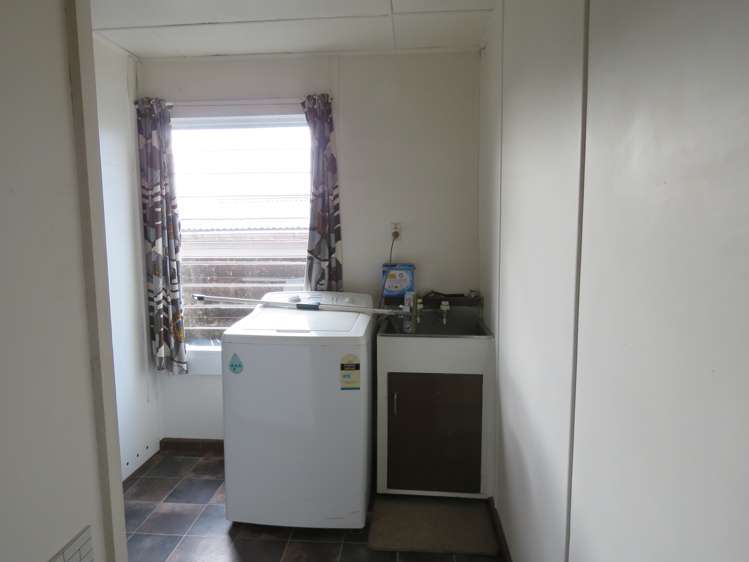 19 Fonblanque Street Westport_12