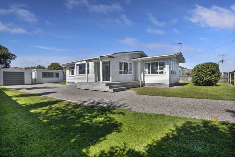 20 Aotaki Street Otaki_17