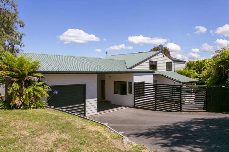 38 Arrowsmith Avenue Waipahihi_15