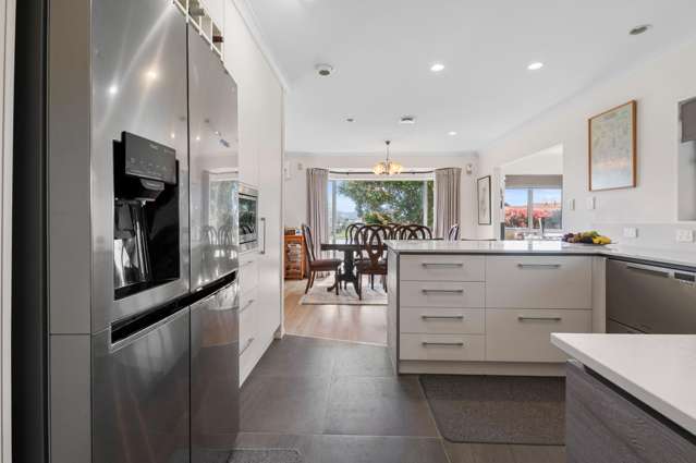 20 Kahurangi Drive Lynmore_3