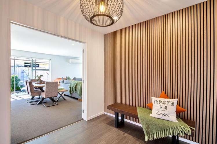 28 Champagne Avenue_1