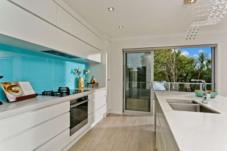 76 Castor Bay Road Castor Bay_10