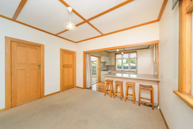 42 Florence Avenue 10930_3