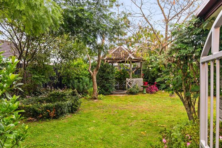 12 Charteris Rise Riverdale_18