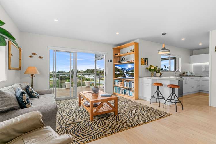 22 Nautical Heights Mangawhai Heads_3