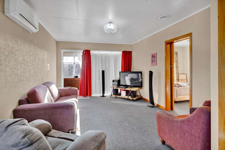42/1 Egmont Street Hawera_2