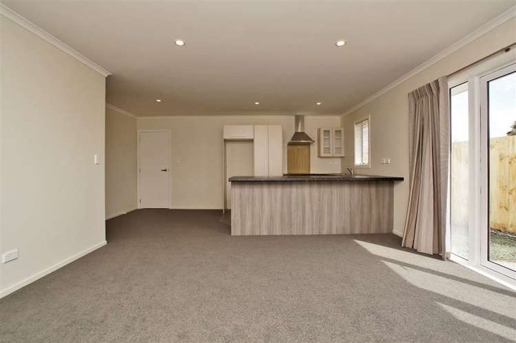 34 Queens Park Crescent Frankton_5