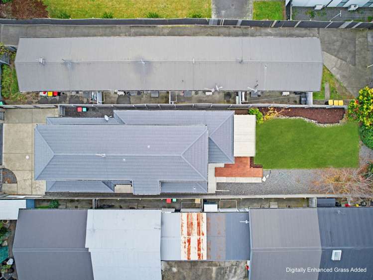 557 Hereford Street_2