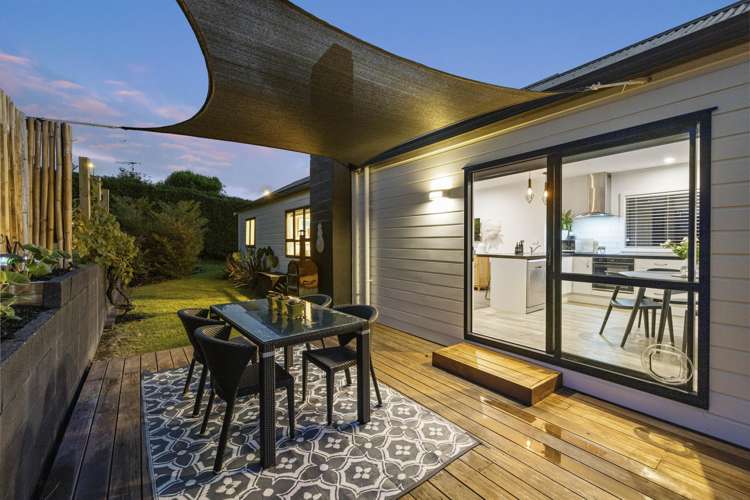 2 Fergusson Way Judea_25