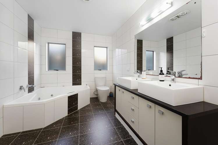 52 Sapperton Drive Henderson_22