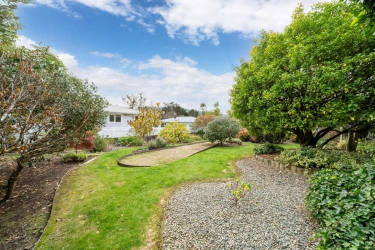 64 Taylor Terrace Tawa_17