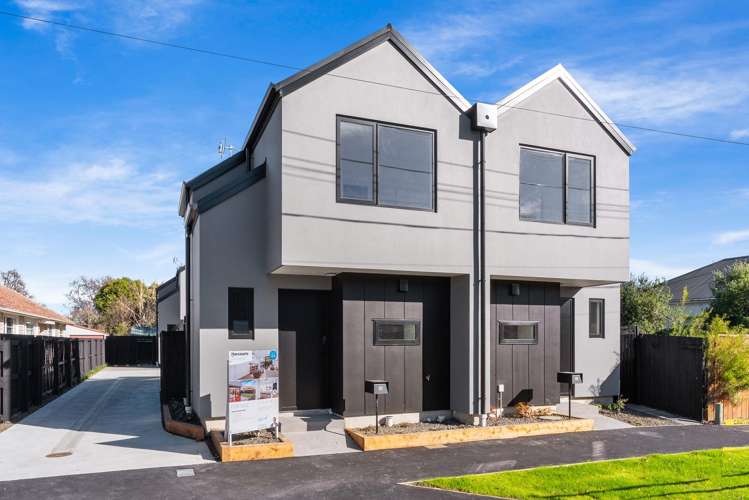 2/12 James K Baxter Place_0