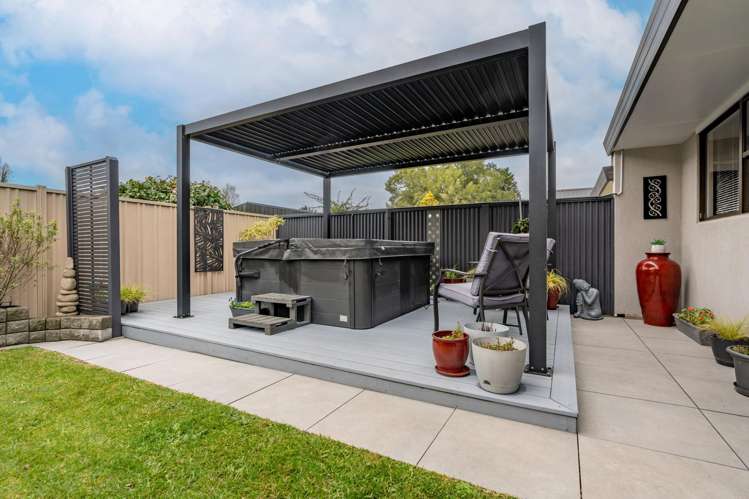 32 Ranui Street Dinsdale_13