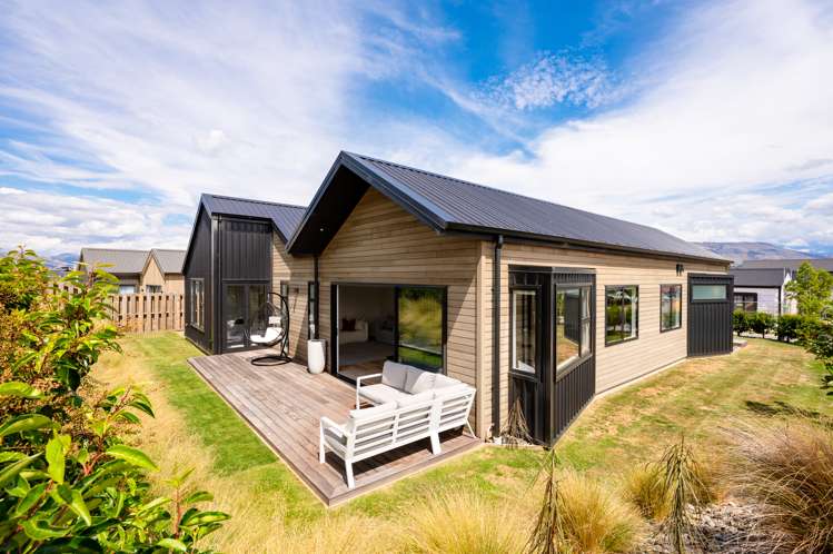 14 Gladbrook Street Wanaka_18