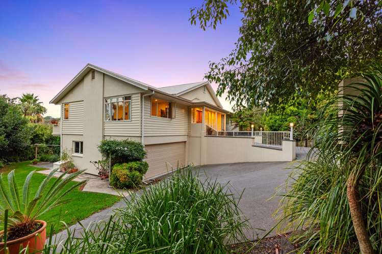 25 Gunbar Drive Welcome Bay_2
