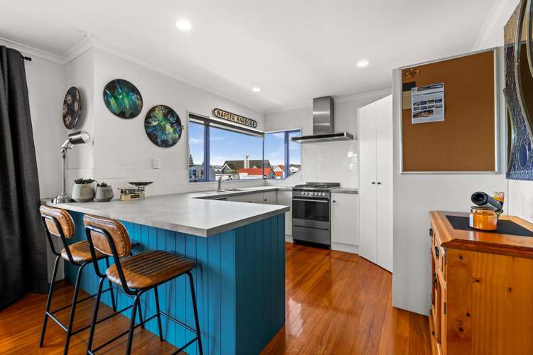 69 Meeanee Quay Westshore_2