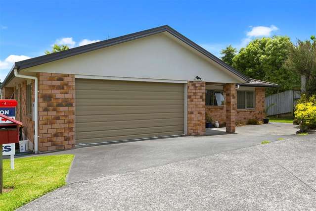 Overlooking Reserve in Ohauiti