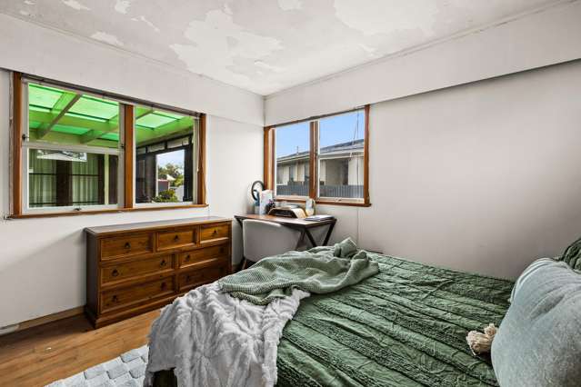 10 Foster Terrace Onekawa_3