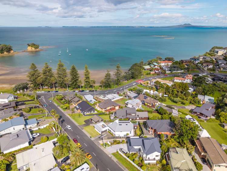 4 Ellangowan Road Waiake_19