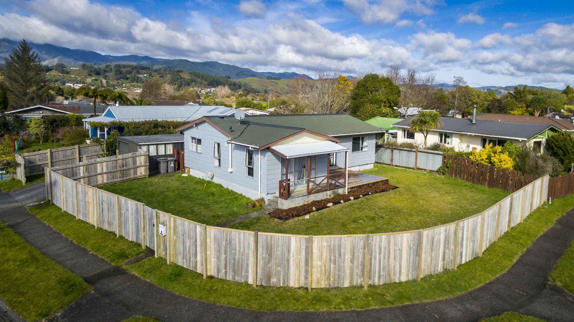 1 Wyoming Grove Totara Park_0