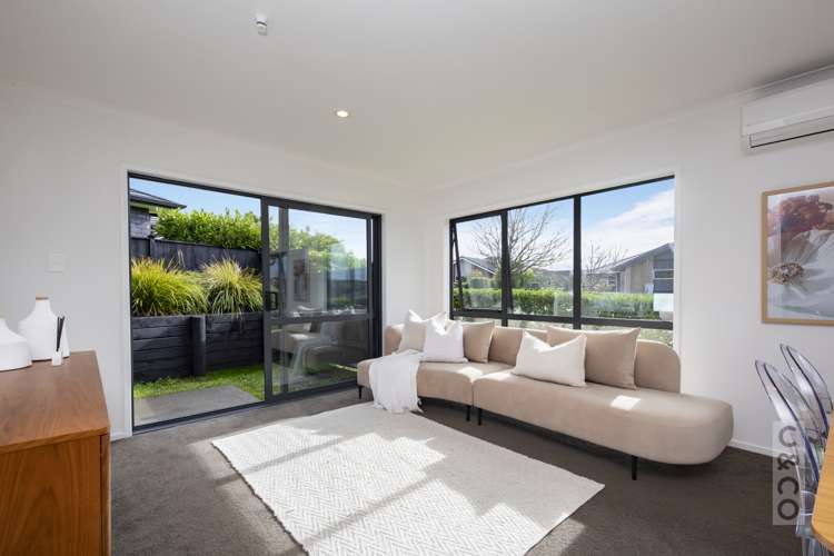 4 Jessie Rise Riverhead_9