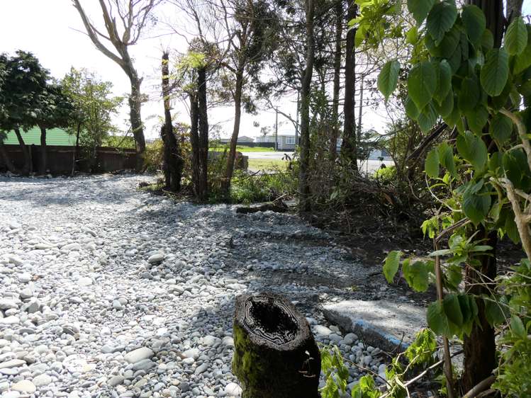 4 Fox Street Cobden_18