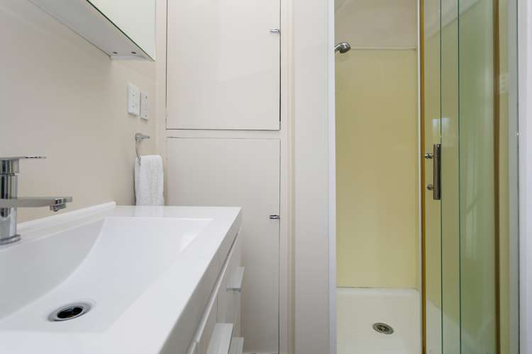 13 Besley Place Acacia Bay_13