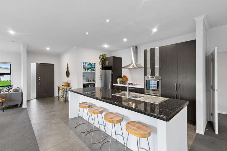 4 Cole Thomas Place Huntington_8