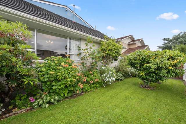 1/28 St Columbans Grove Boulcott_3