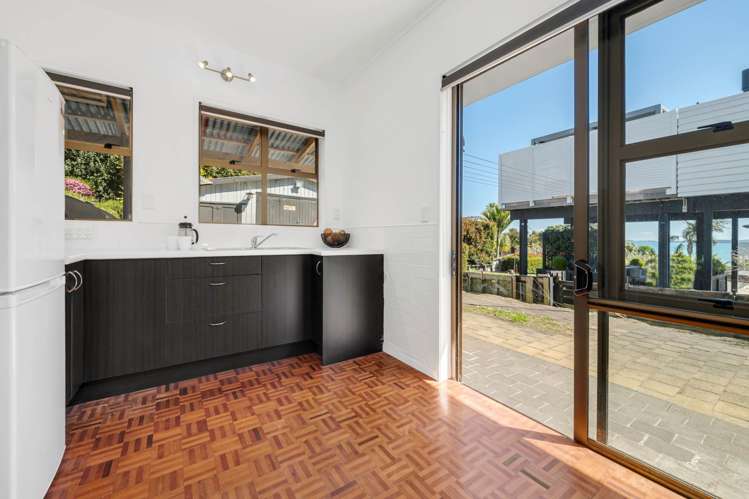 2 Alexander Avenue Maraetai_21
