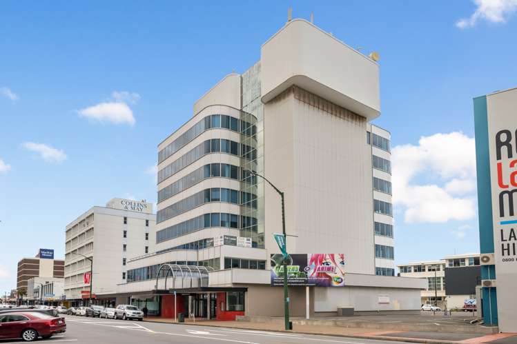 40-42 Queens Drive Lower Hutt_13