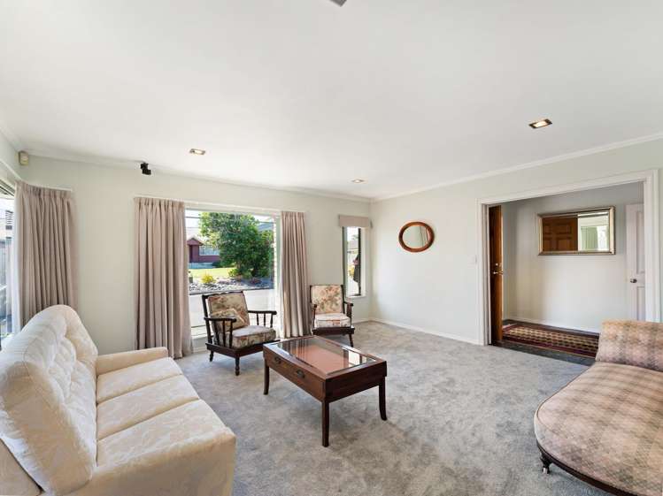 9 Trossach Place Wattle Downs_4