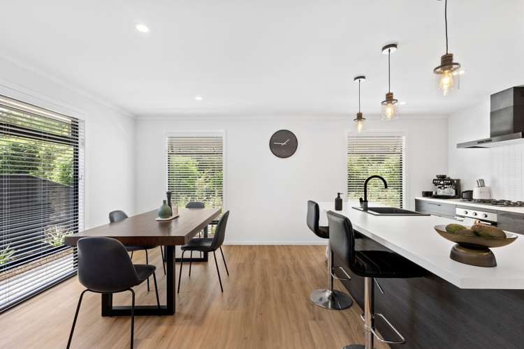 10 McLaughlin Lane Stoke_5