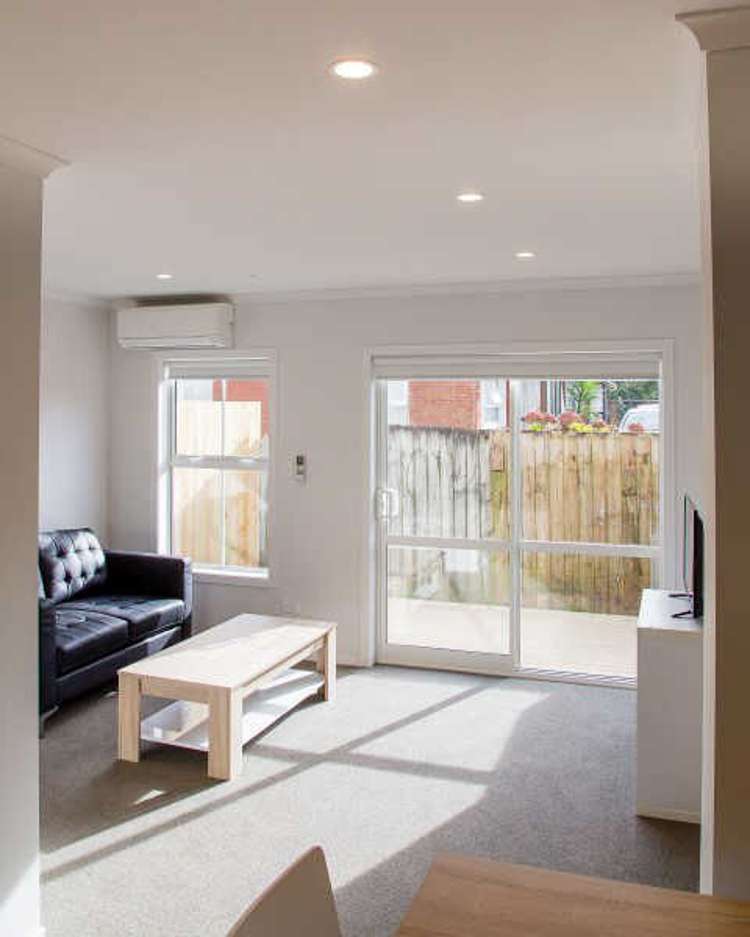 2/75 Cameron Road Hamilton East_0