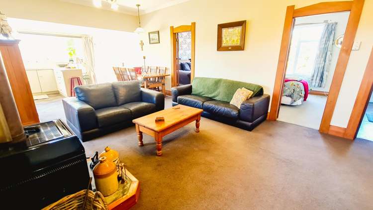 5 Drury Street West Colac Bay_7