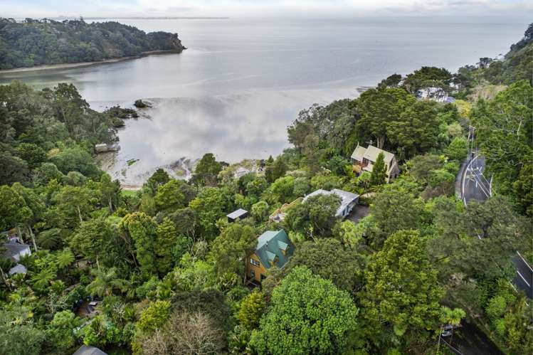 74 Laingholm Drive Laingholm_18