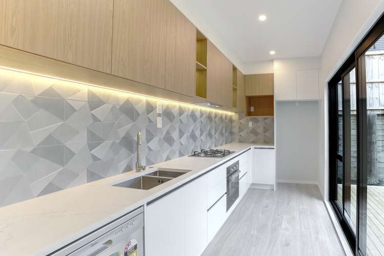 17 Horokaka Street Massey_9