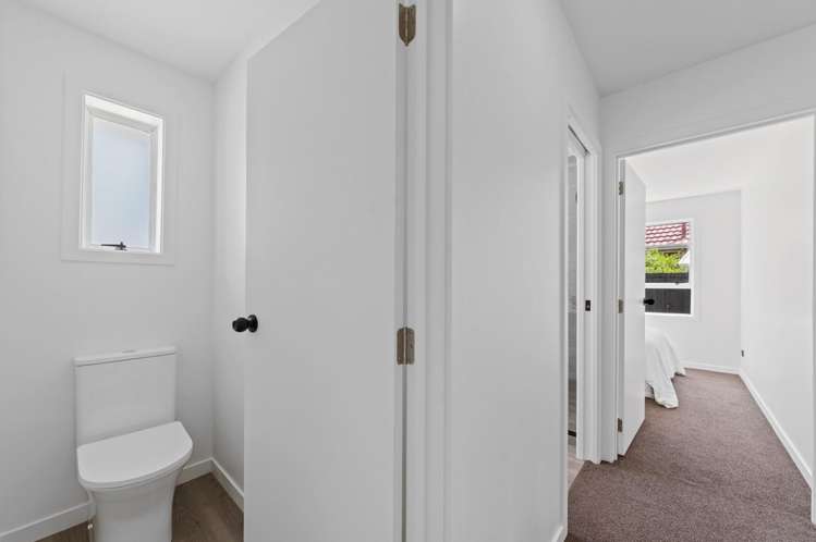 17 Roberts Road Hei Hei_11