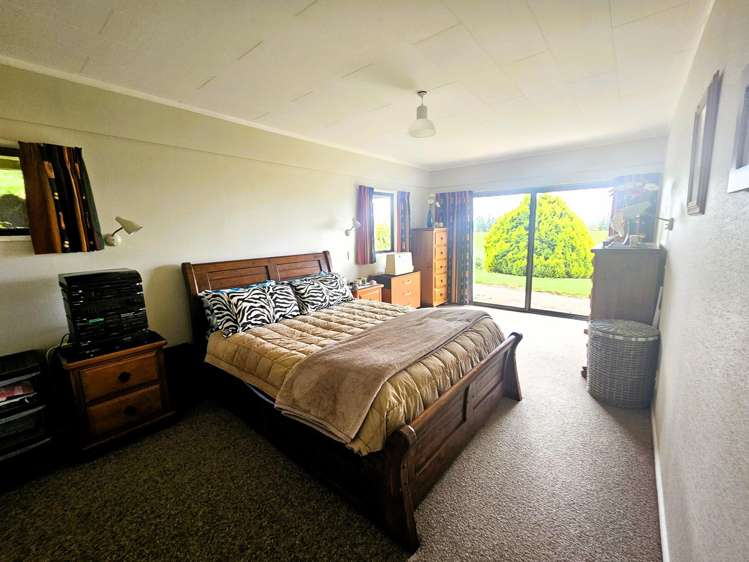 61 Tinico Road Kaka Point_12