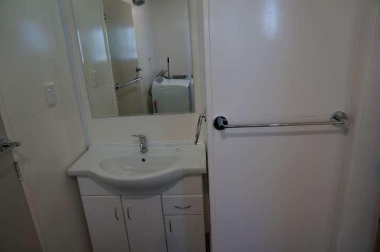 4/157 Eye Street Appleby_9