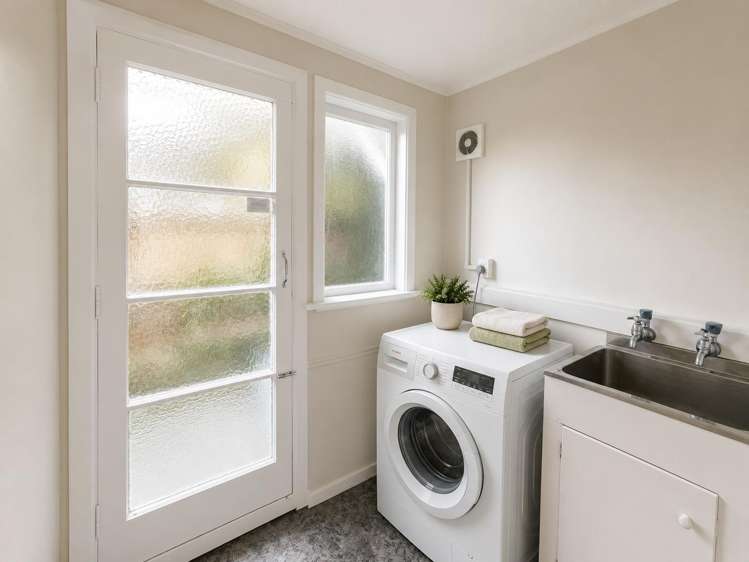 26A Ray Small Drive Papakura_9