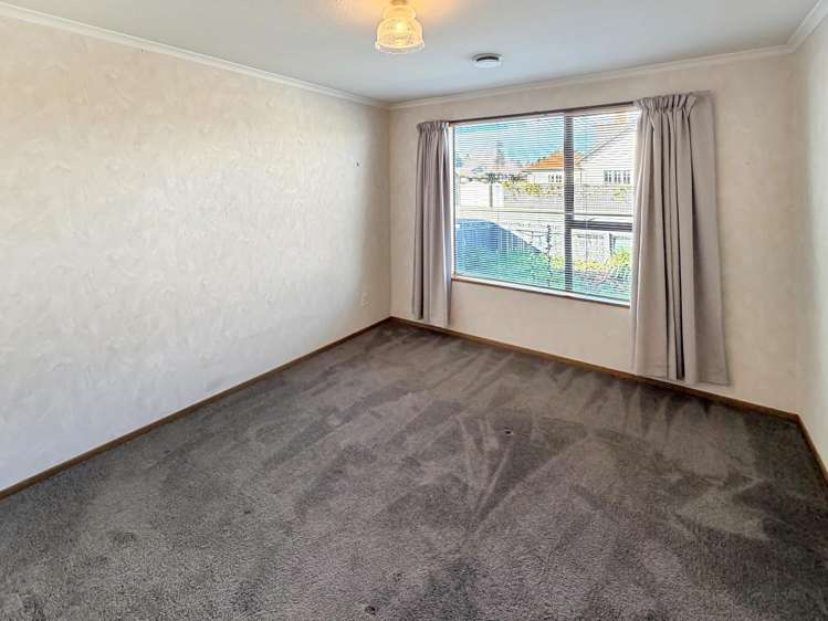 13 Philip Street 1383_4