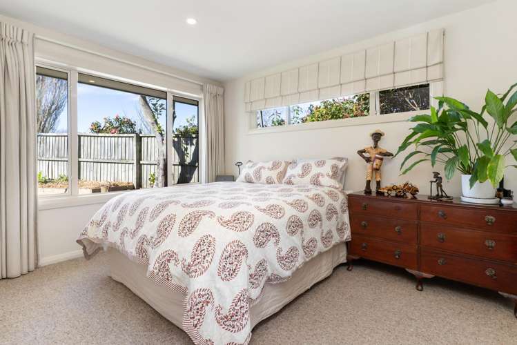 25 Deloraine Street Somerfield_14