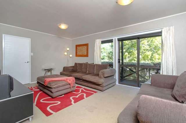 34 Orinda Close Botany Downs_2