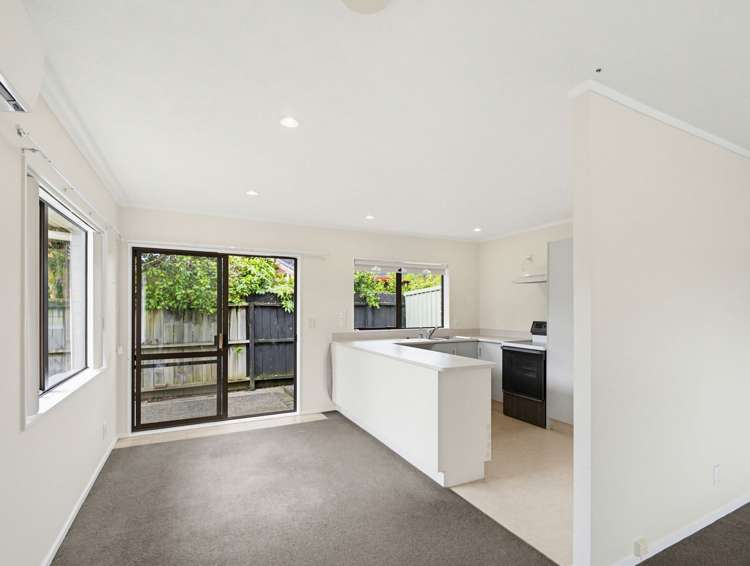 6/39 Swanson Road Henderson_8