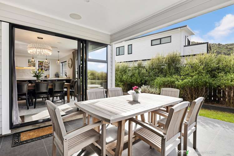 15 Riroriro Close Crofton Downs_5
