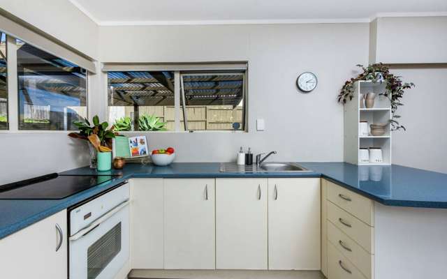 1/25 Mayall Avenue Beach Haven_3